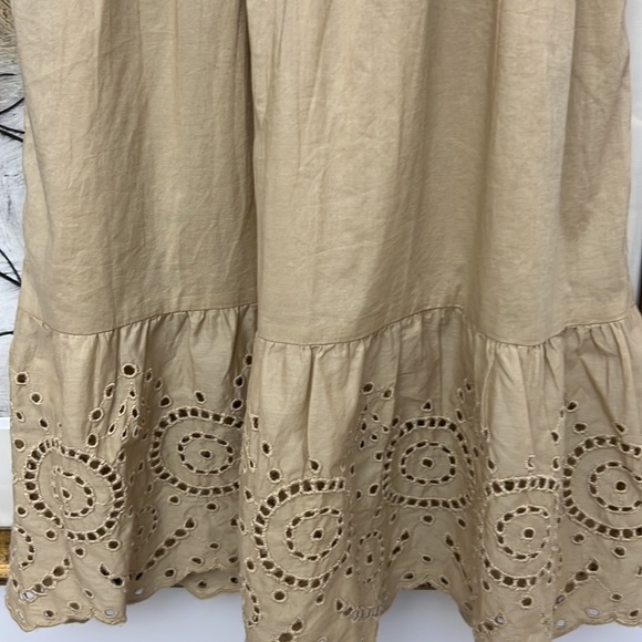 Gap Girl's Eyelet Dress Size m (8) - Picture 3 of 6